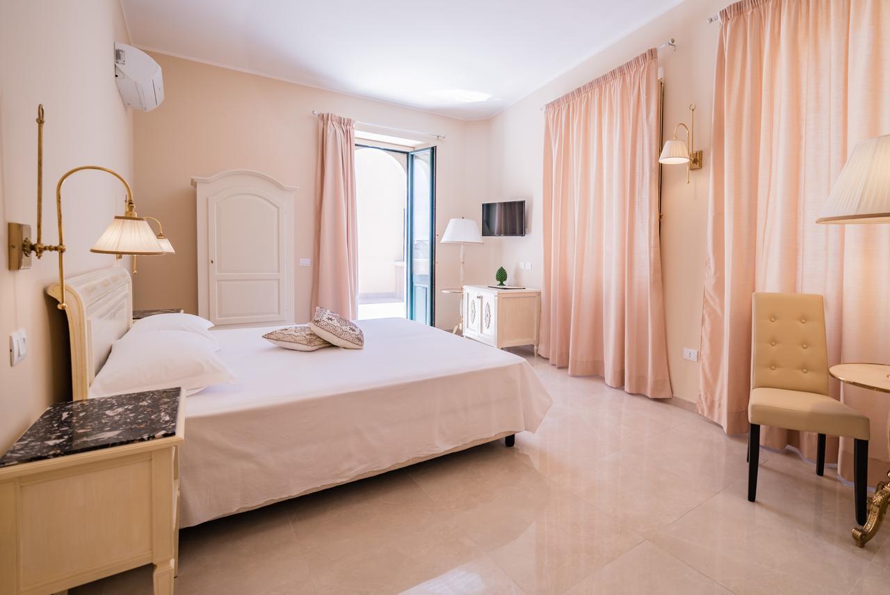 Hotel Casa Adele Taormina Exteriör bild